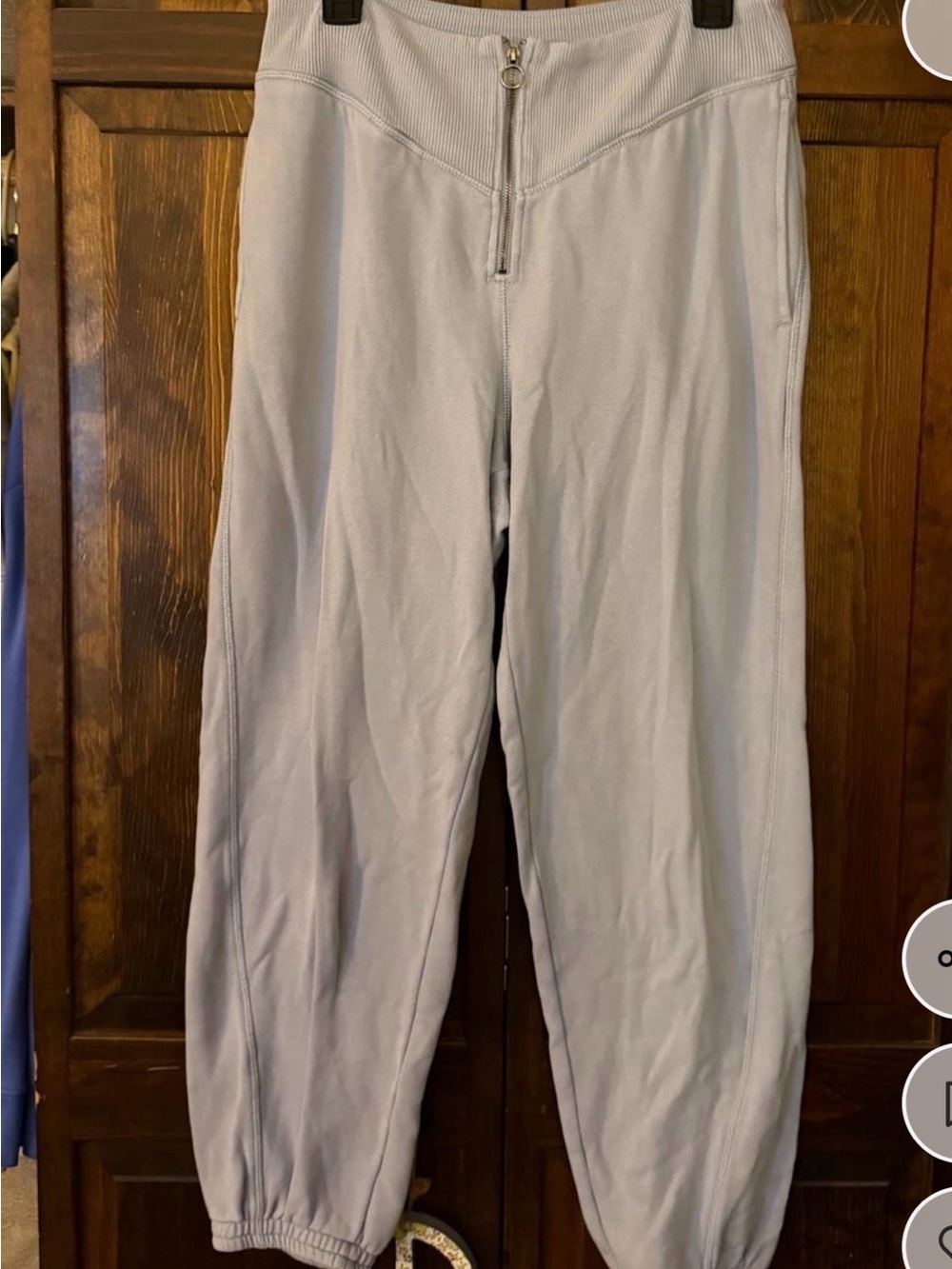 aerie Light Gray Zip-Front Joggers